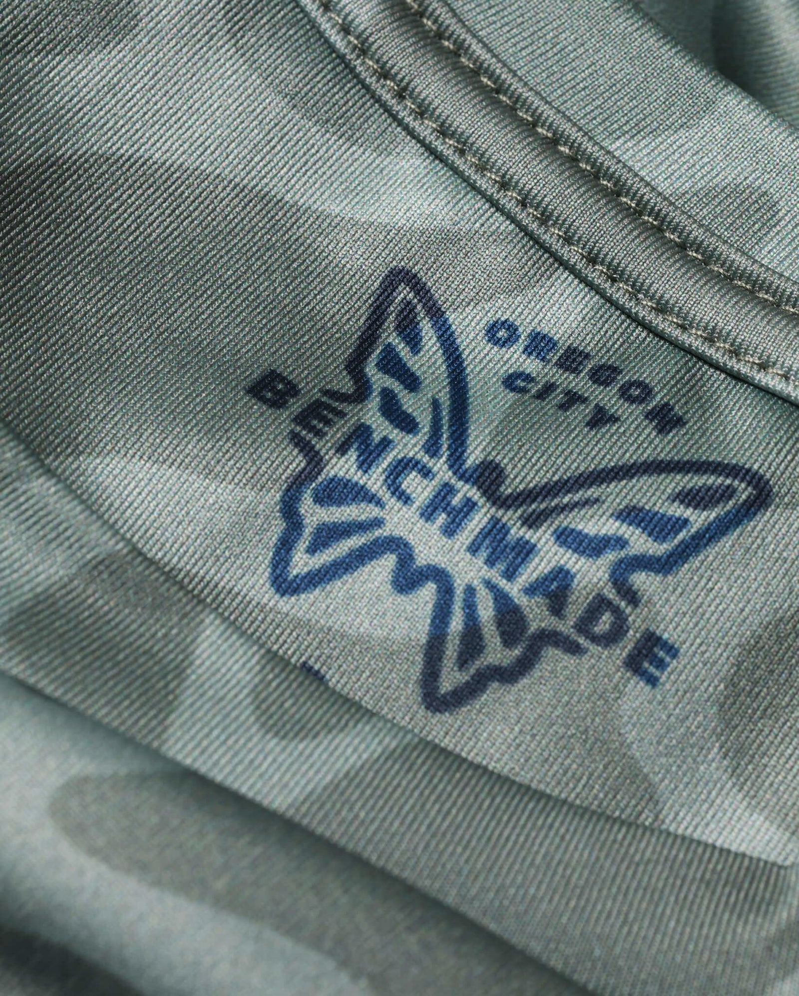 Camo Butterfly Tech Tee Collar and Seam Construction Detail | Benchmade Knife Co.