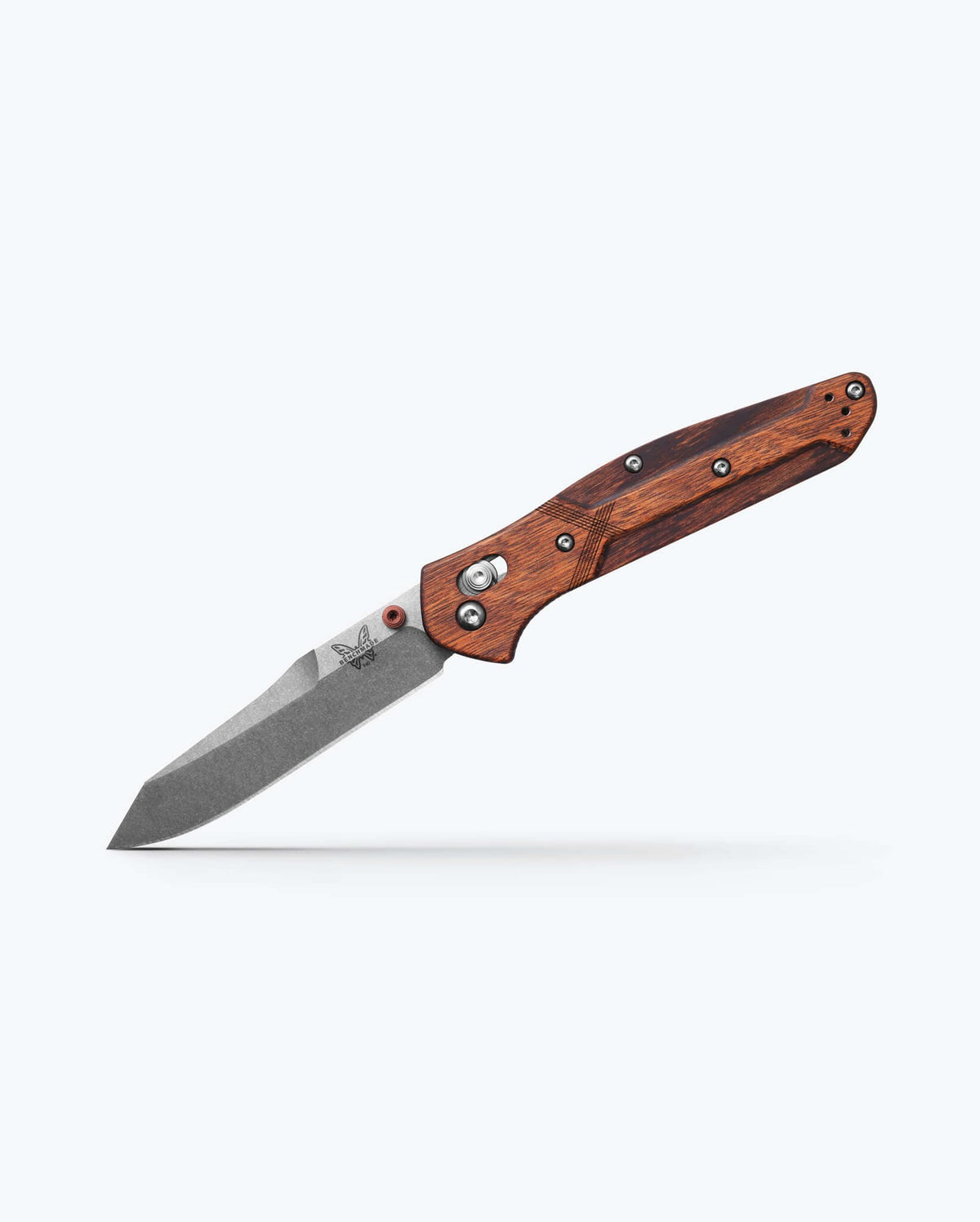 Second product image showing thAe knife angled tip down