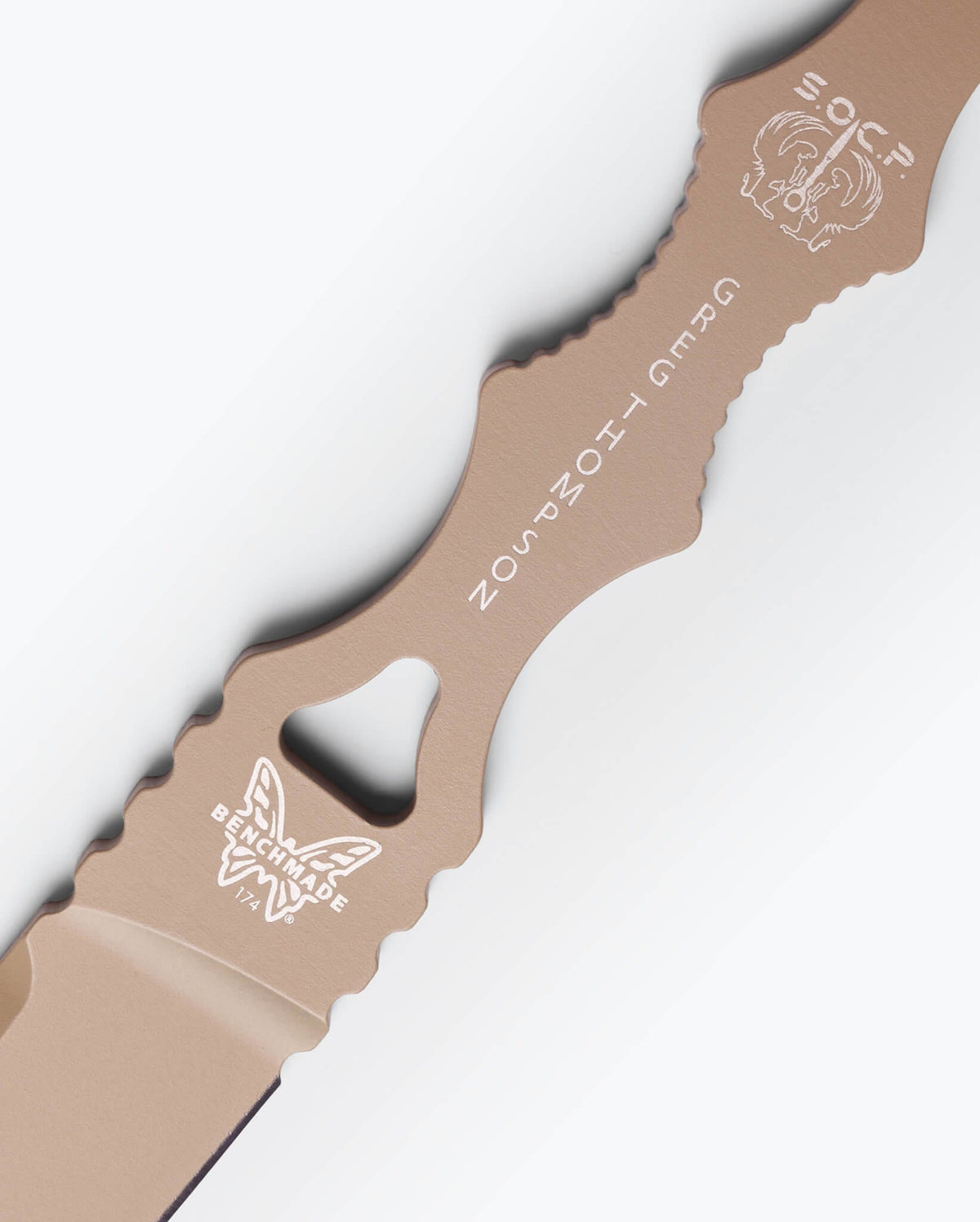 Seventh product image showing a close up of knife