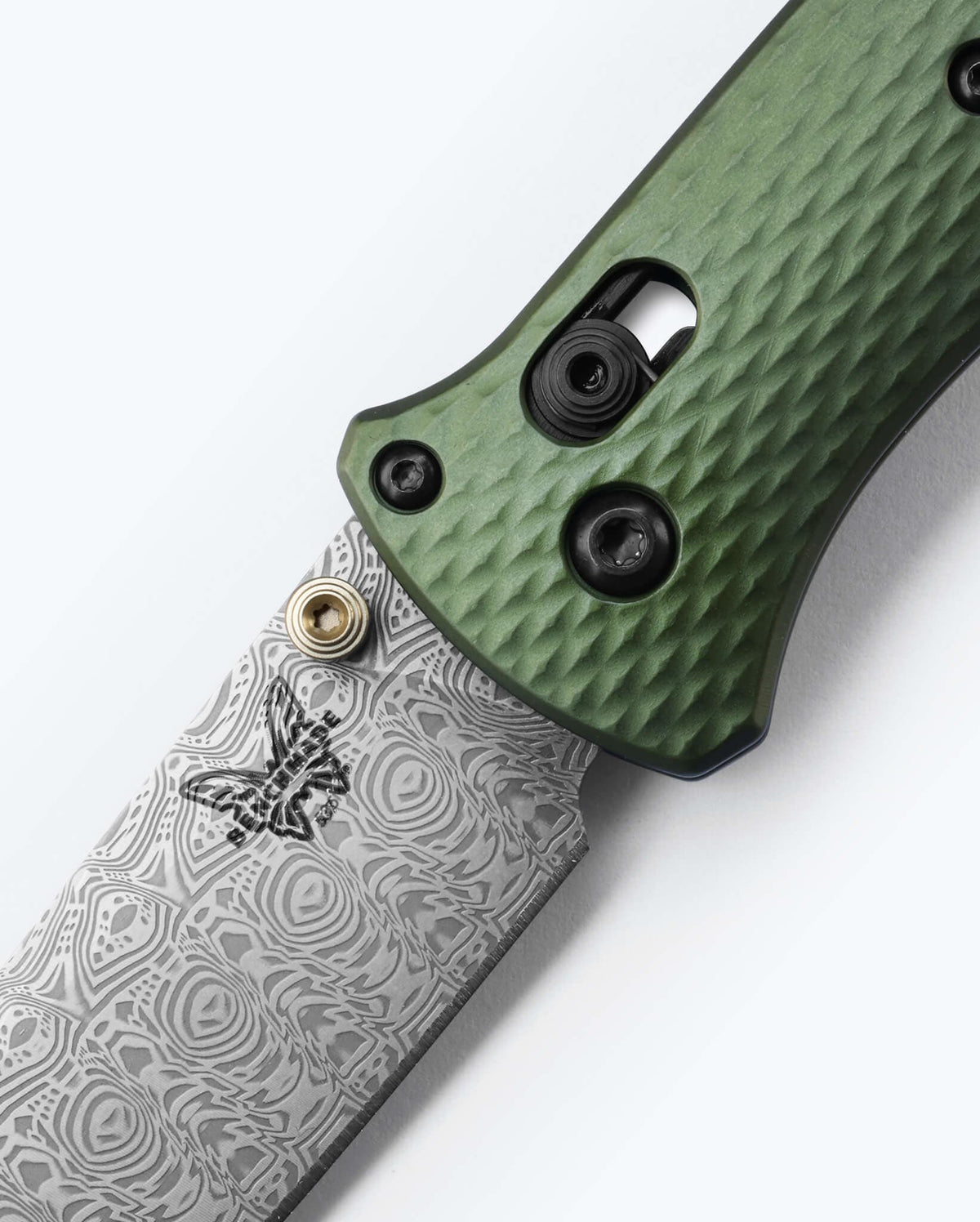 Custom Bailout® - AXIS Lock Mechanism Close-Up Detail | Benchmade Knife Co.