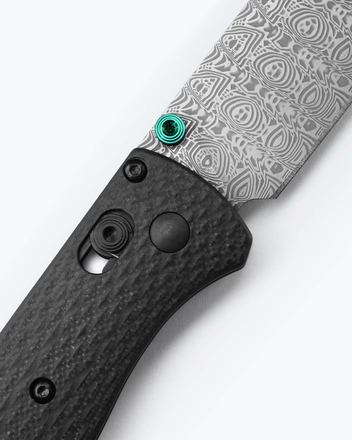 Custom BUGOUT® close up Damascus blade pattern - AXIS Lock Detail | Benchmade Knife Co.