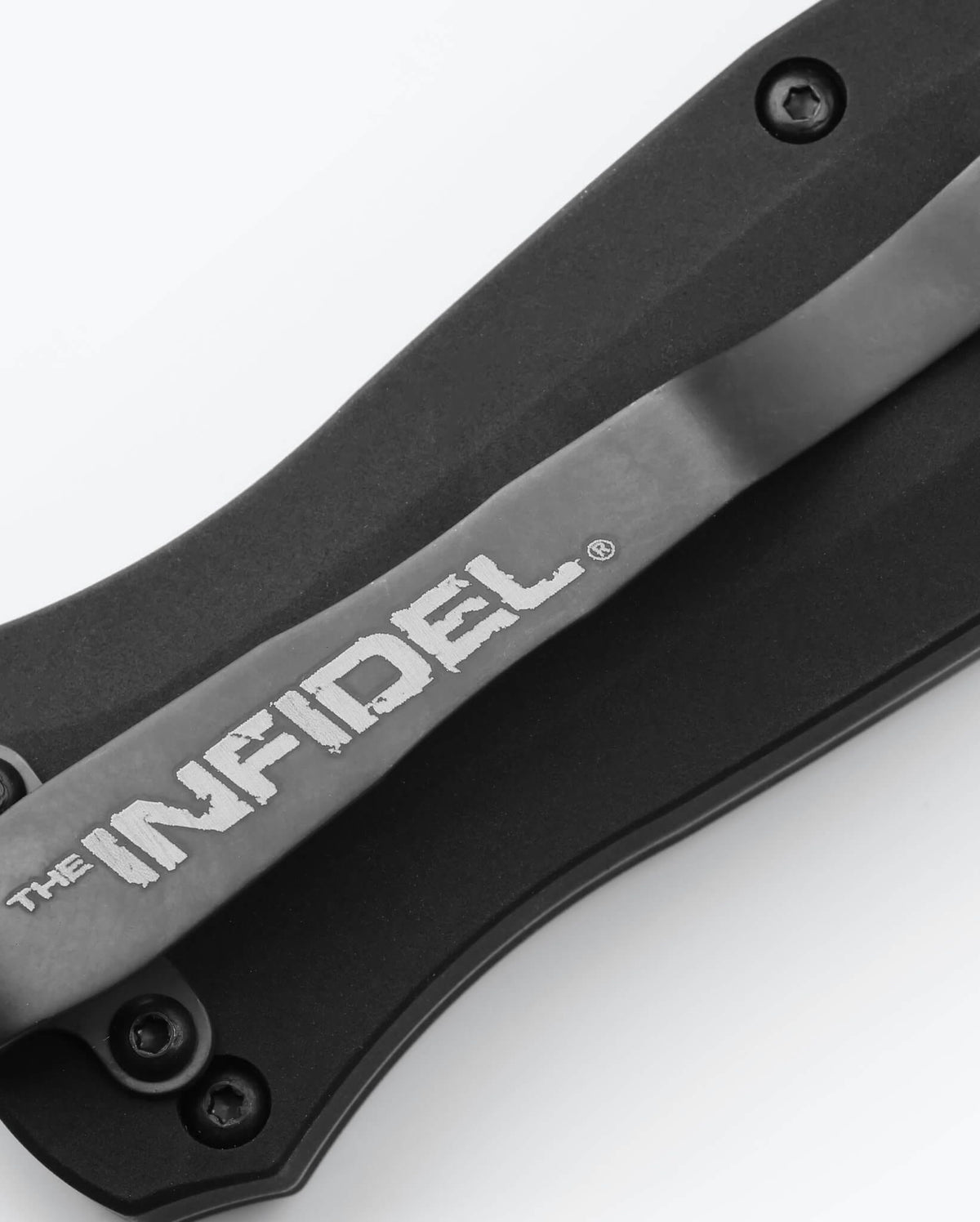 Black Aluminum Infidel® Handle Detail - Logo Close-Up | Benchmade Knife Co.