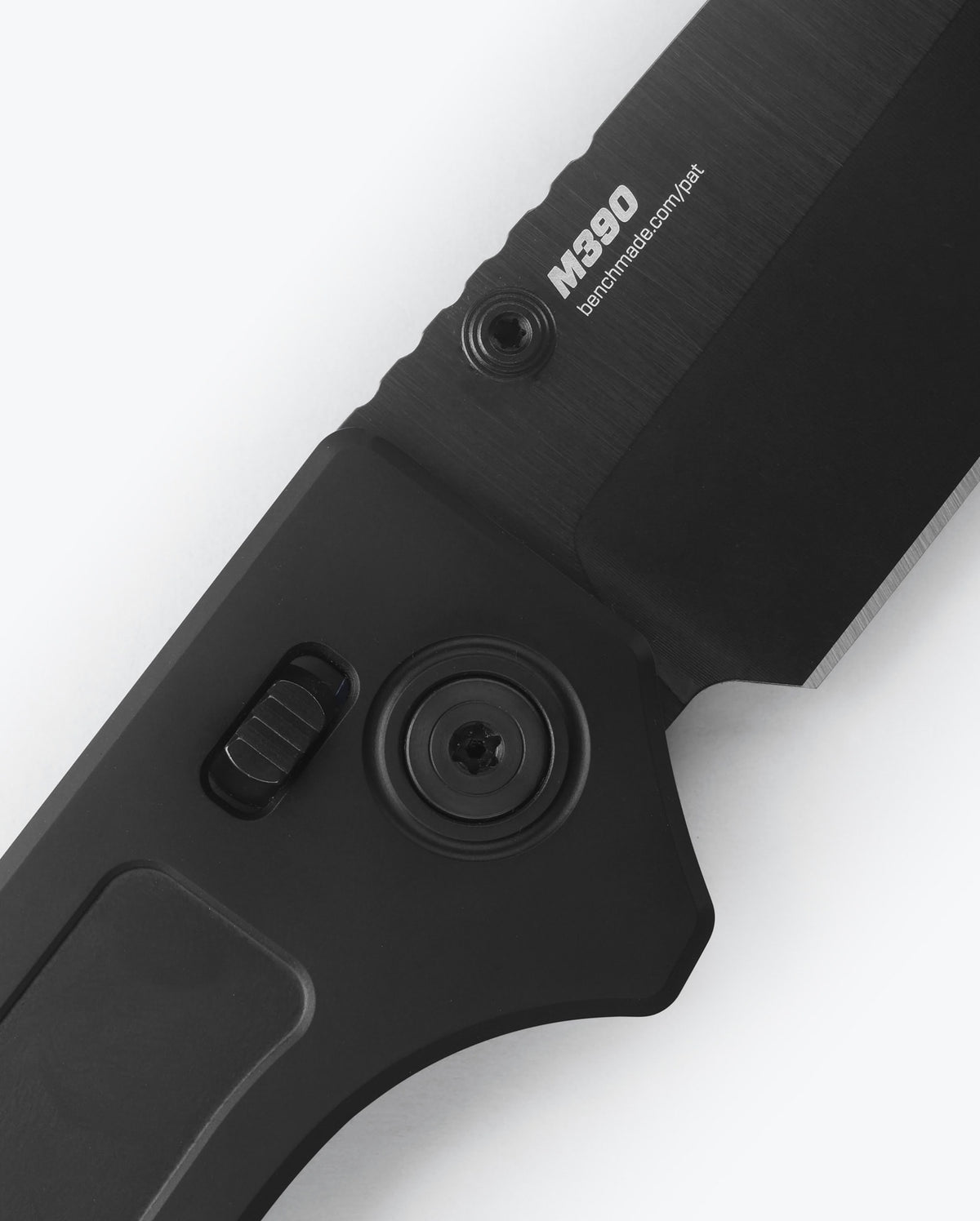 Narrows™ Black Titanium Handle Close-up - AXIS Lock Detail | Benchmade Knife Co.