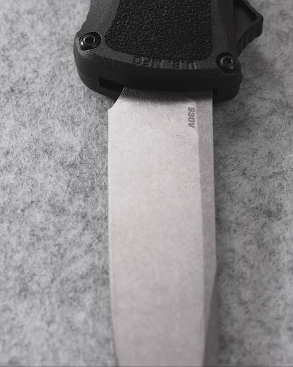Product video showcasing knife features