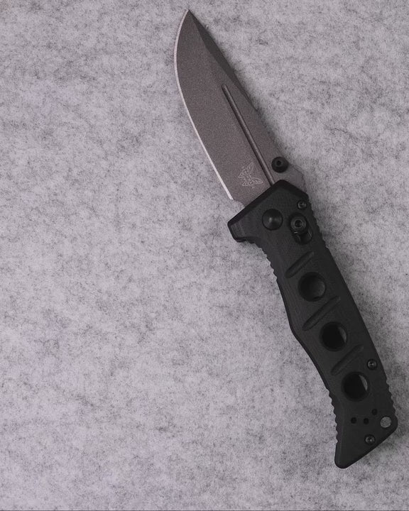 Product video showcasing knife features