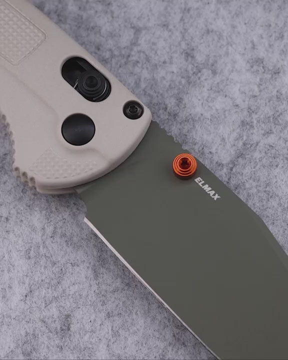 Product video showcasing knife features