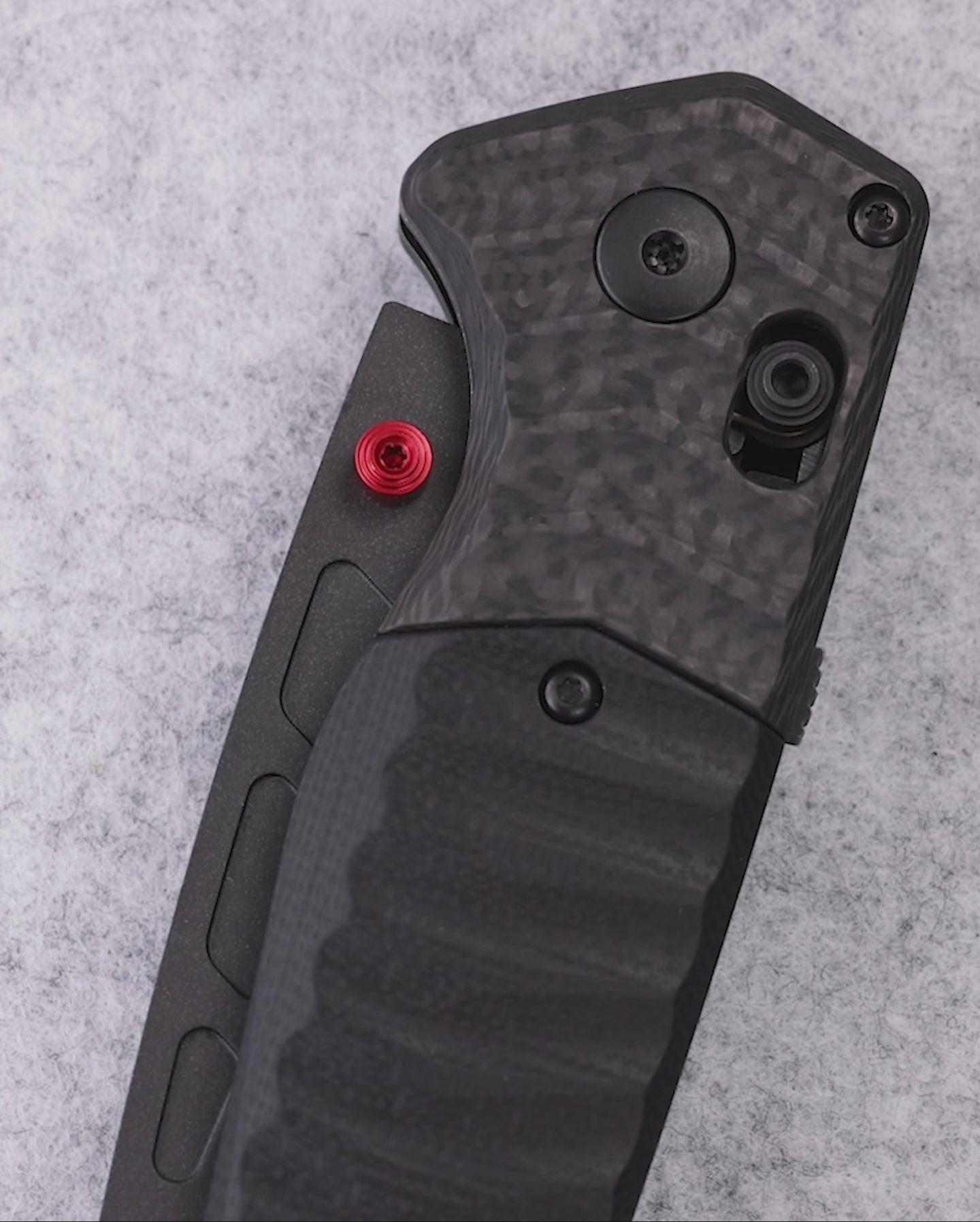 Product video showcasing knife features