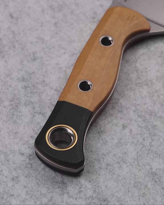Product video showcasing knife features