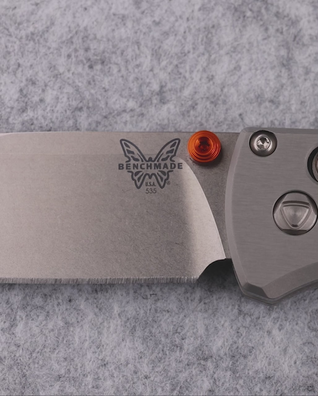 Product video showcasing knife features