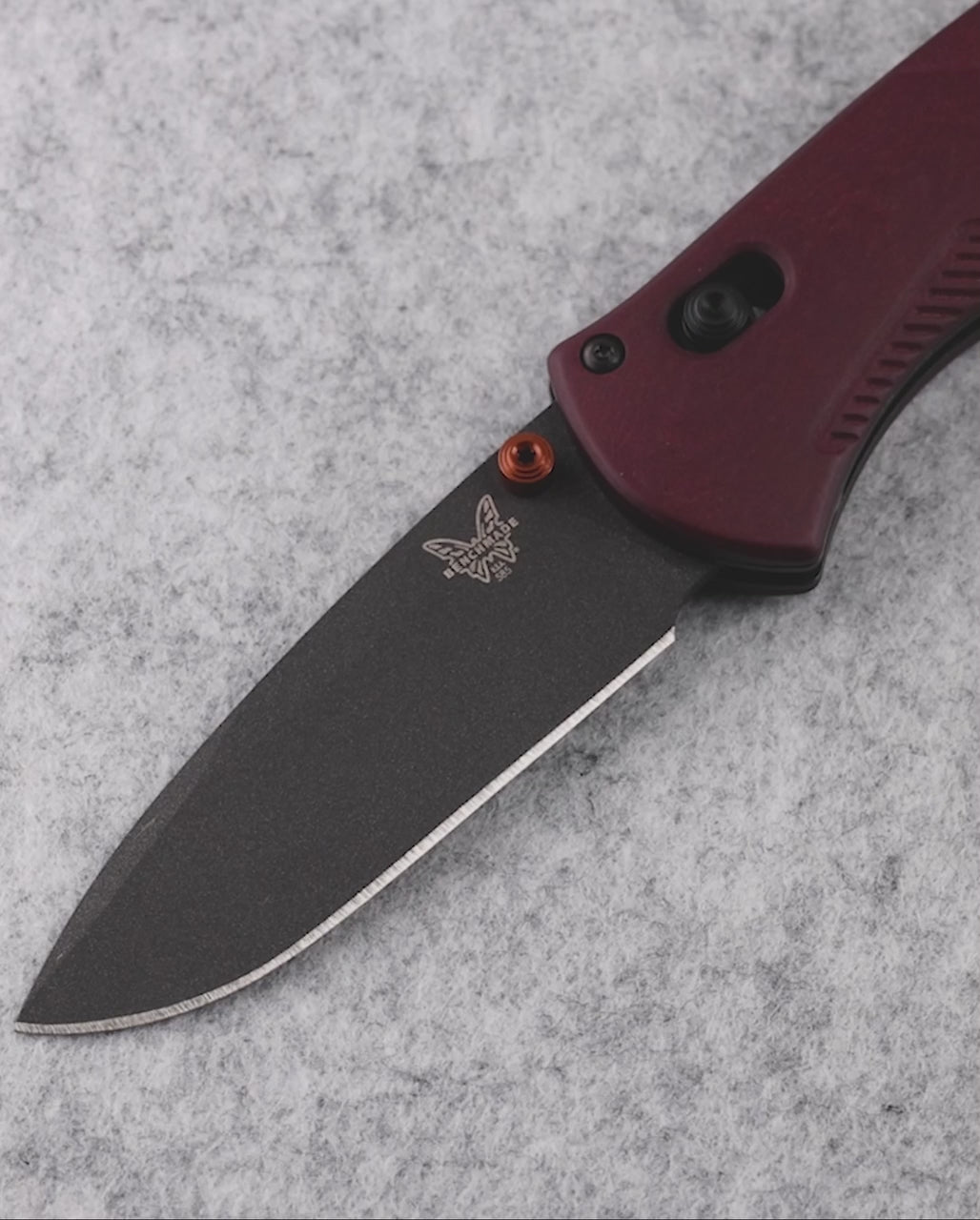 Product video showcasing knife features