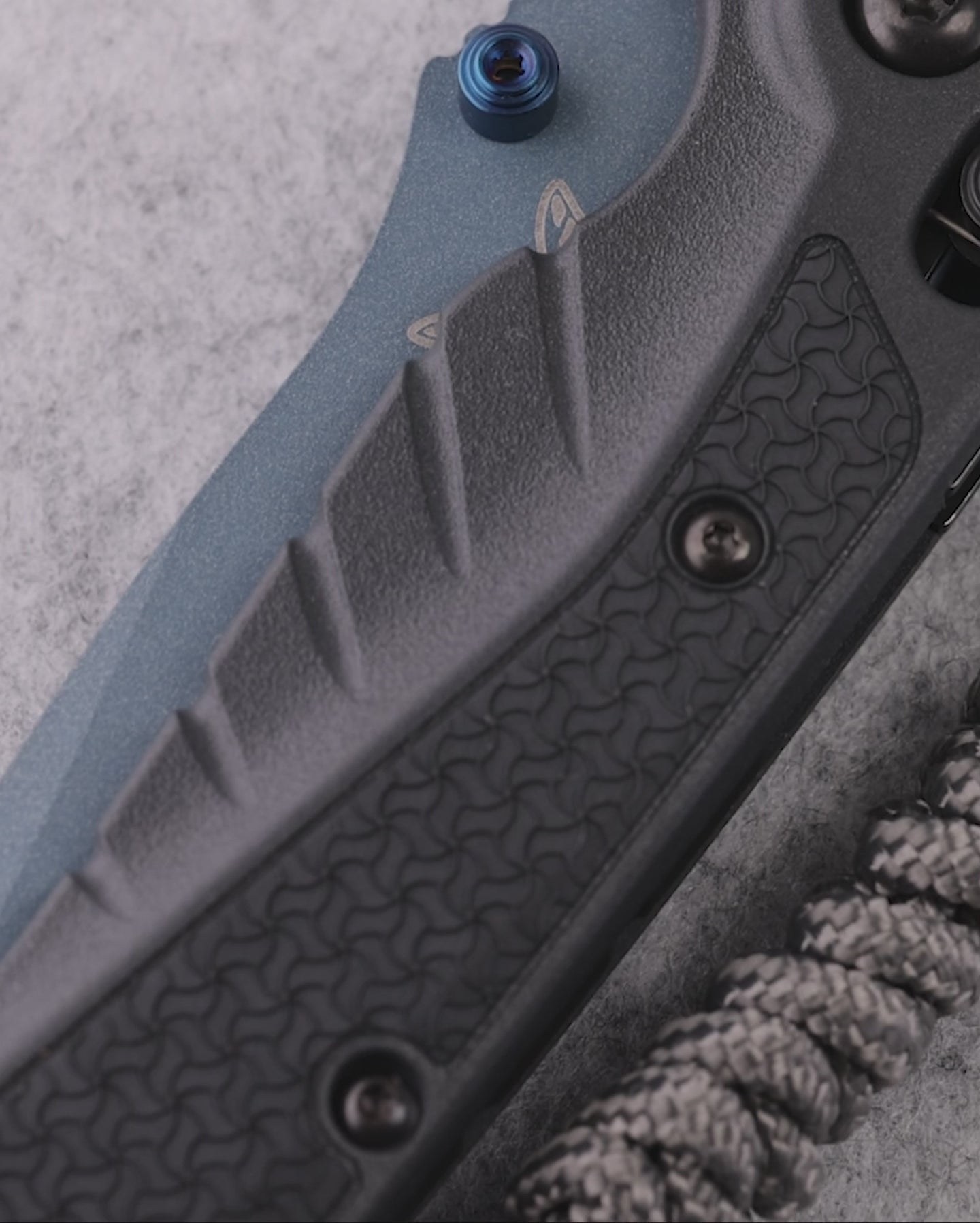 Product video showcasing knife features