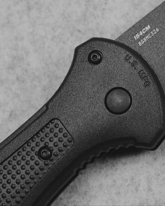 Product video showcasing knife features