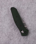 Product video showcasing knife features