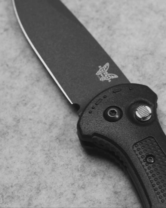 Product video showcasing knife features