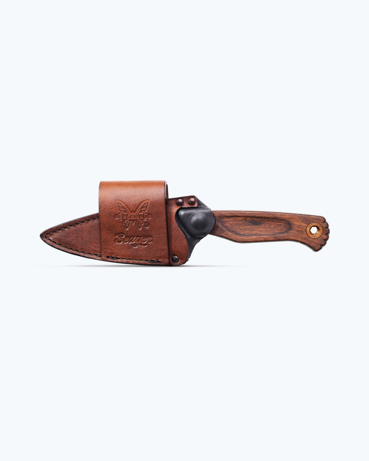 Fifth product image showing the Afront of knife closed