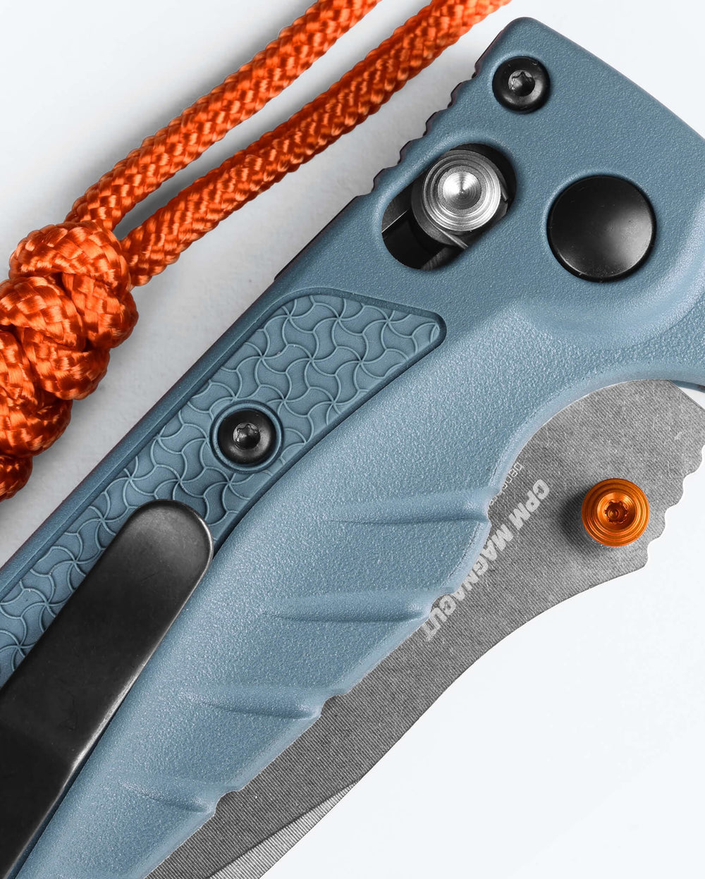 Mini Adira™ AXIS Lock Detail - Close-up Handle Mechanism | Benchmade Knife Co.