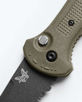 Seventh product image showing a close up of knife
