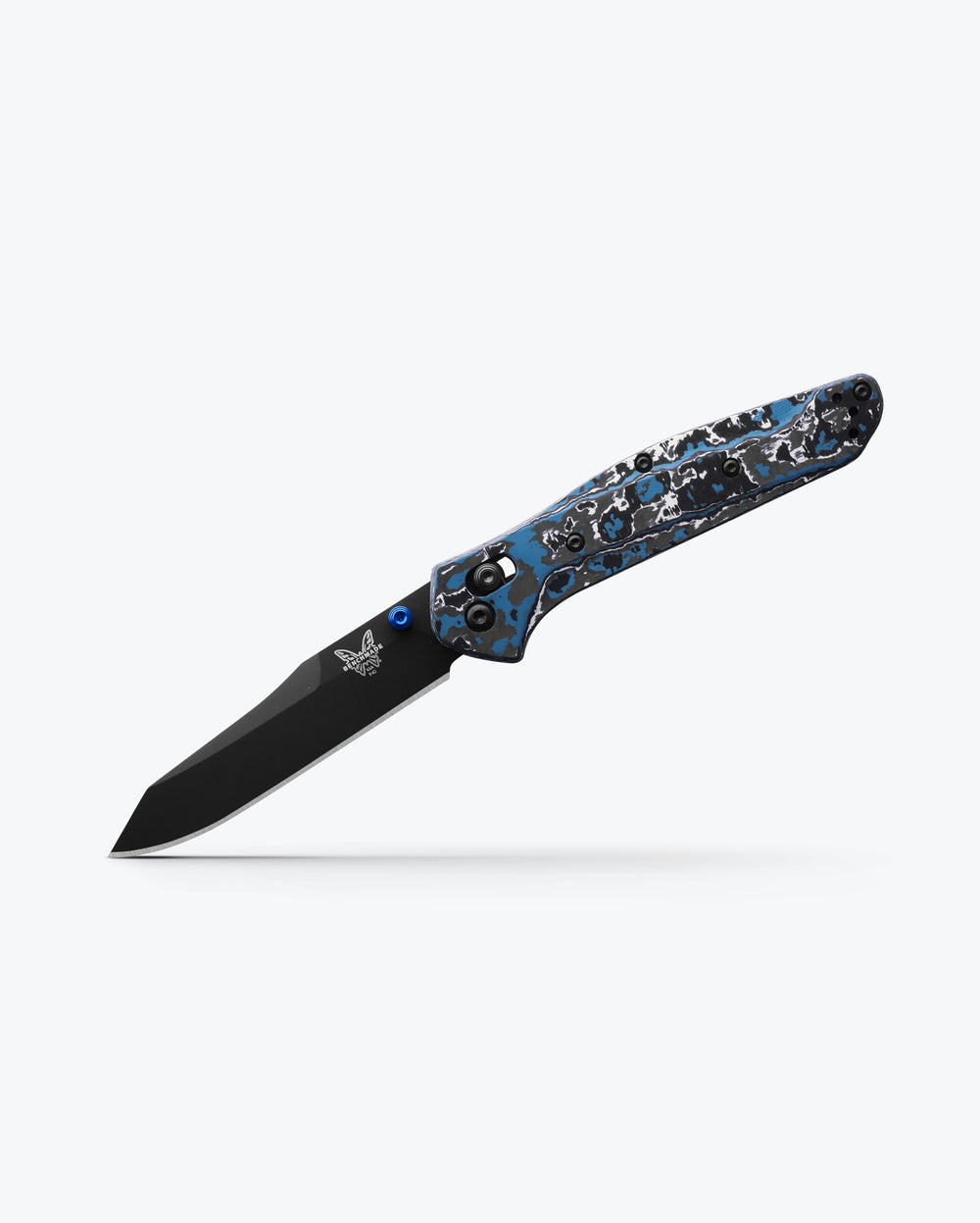 Fifth product image showing the Afront of knife closed